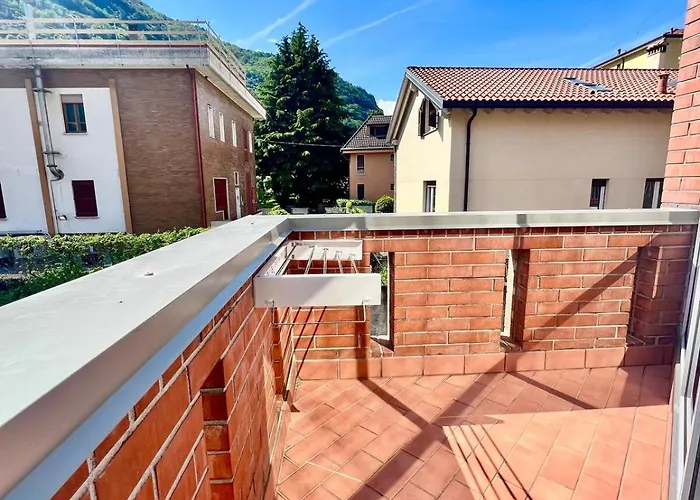 House Poppa Lejlighed Bellano