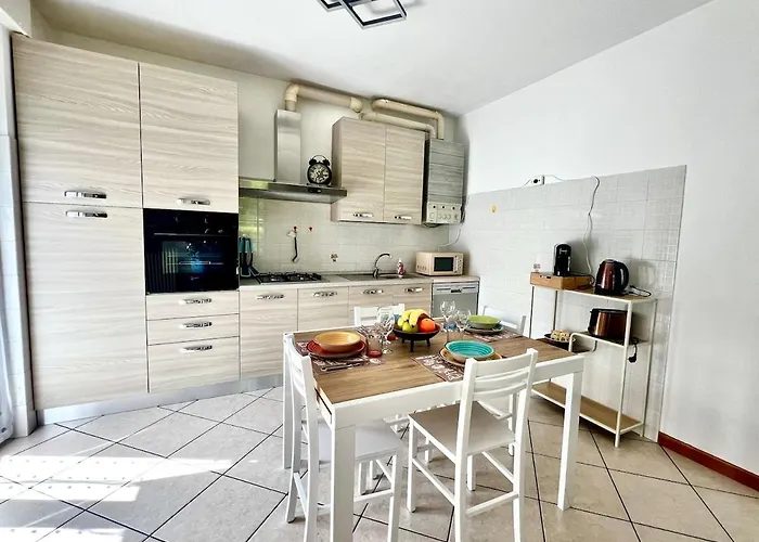 House Poppa Lejlighed Bellano